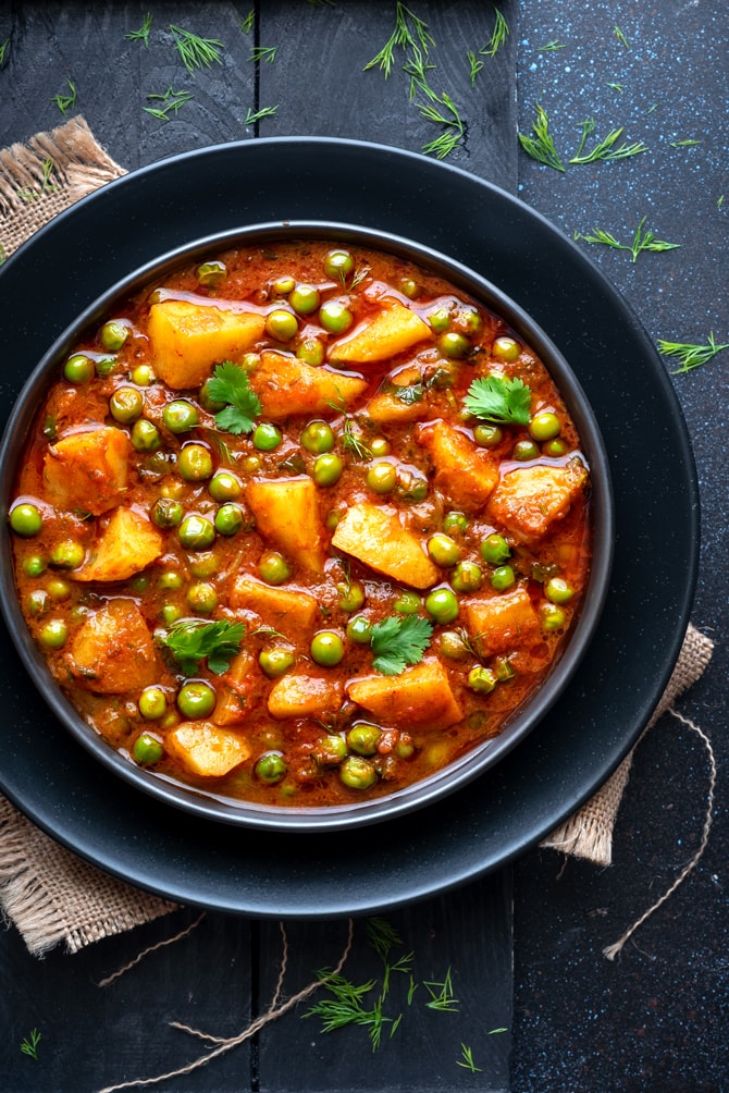 Aloo Matar Gajar